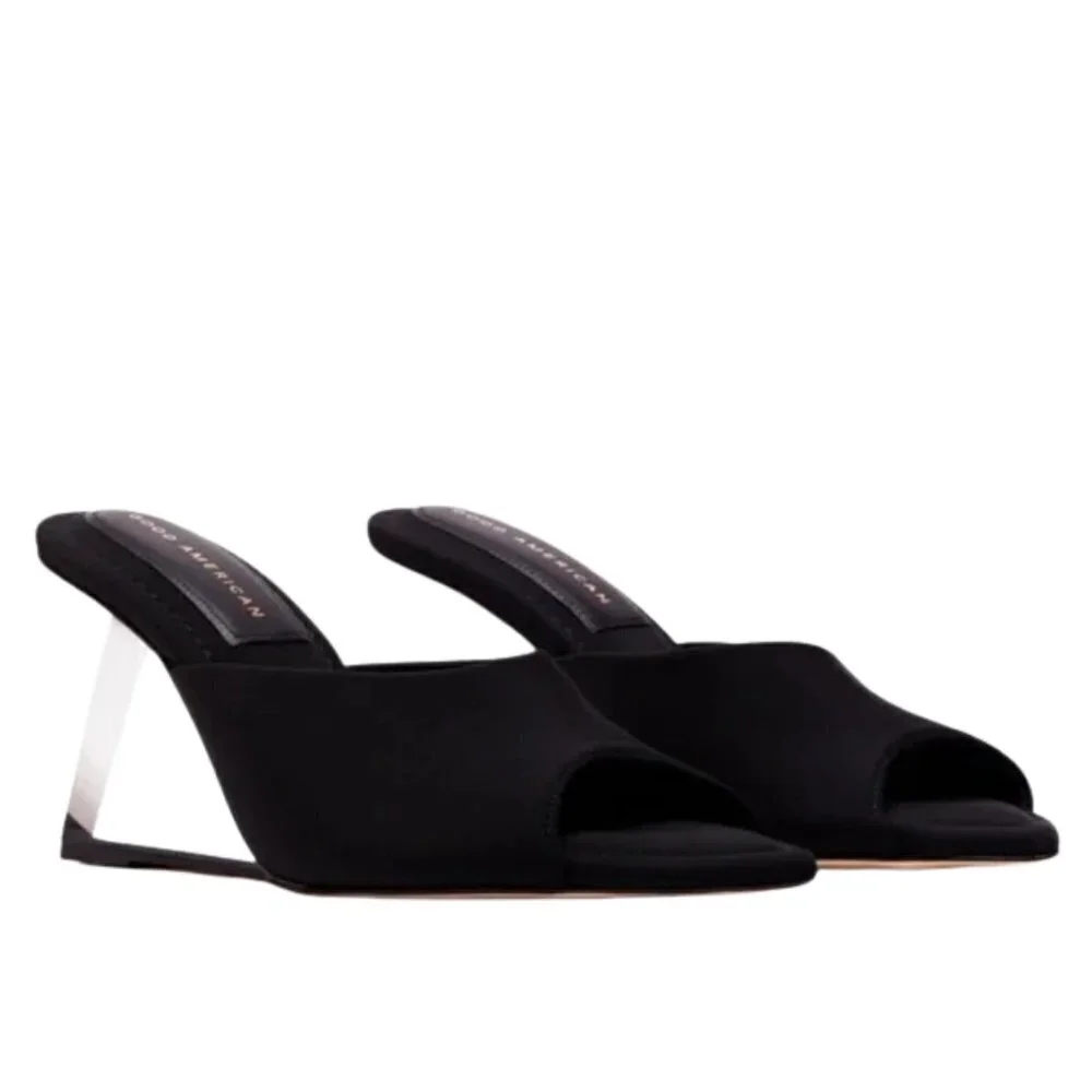 NEW Good American Clear Lucite Wedge Heel Sandal in Black Sz. 4